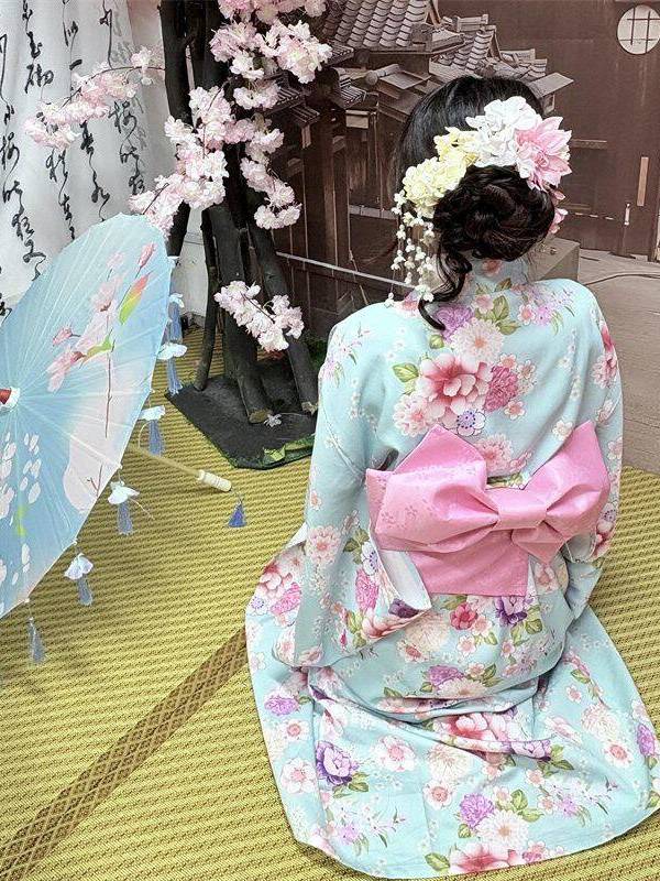 Traditional Japanese Kimono St - Photography Young reseña y precio