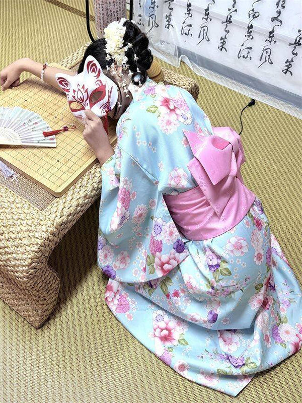 Traditional Japanese Kimono St - Photography Young reseña y precio